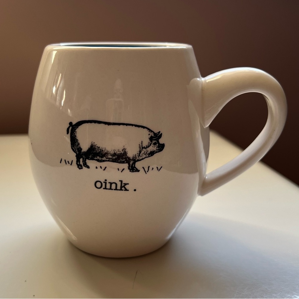 RARE VINTAGE RAE DUNN FARM LINE PIG CUP ~ M STAMP MAGENTA‎ EXCLUSIVE